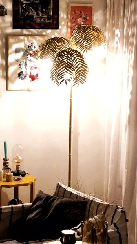 Pie de Lámpara Selvática - 3 Ramas 3 Luces